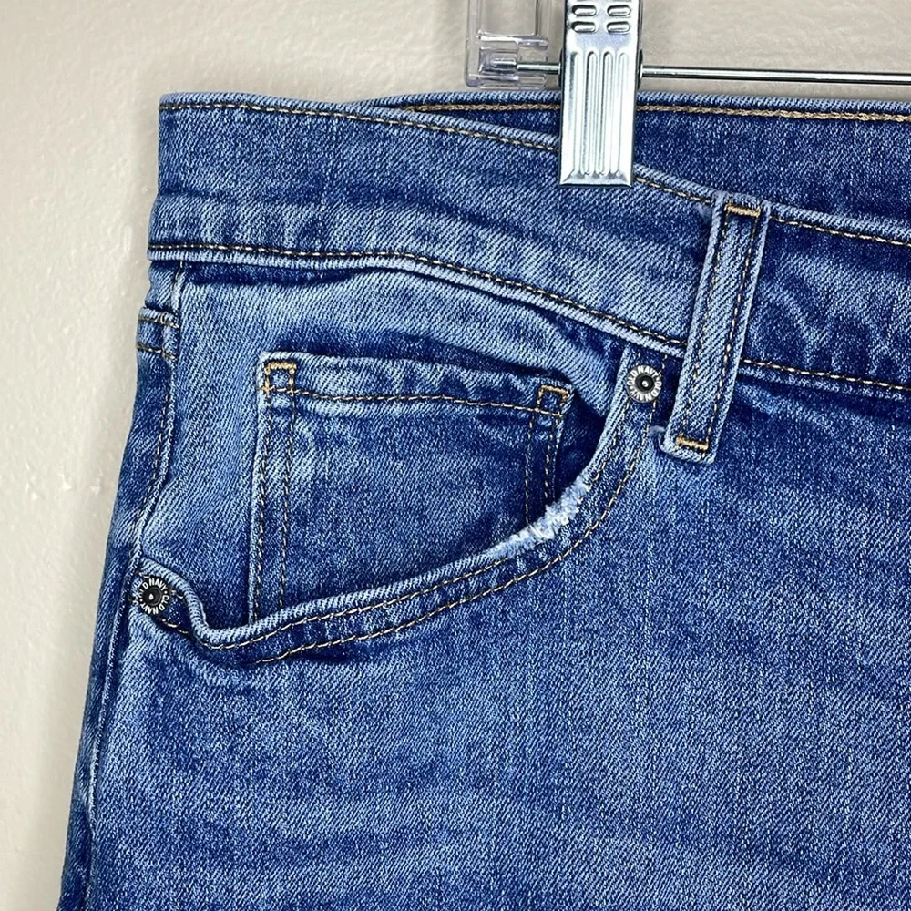 OLD NAVY Blue Jeans Mid Rise BOYFRIEND Medium Wash Skinny Leg 5 Pocket Denim 16